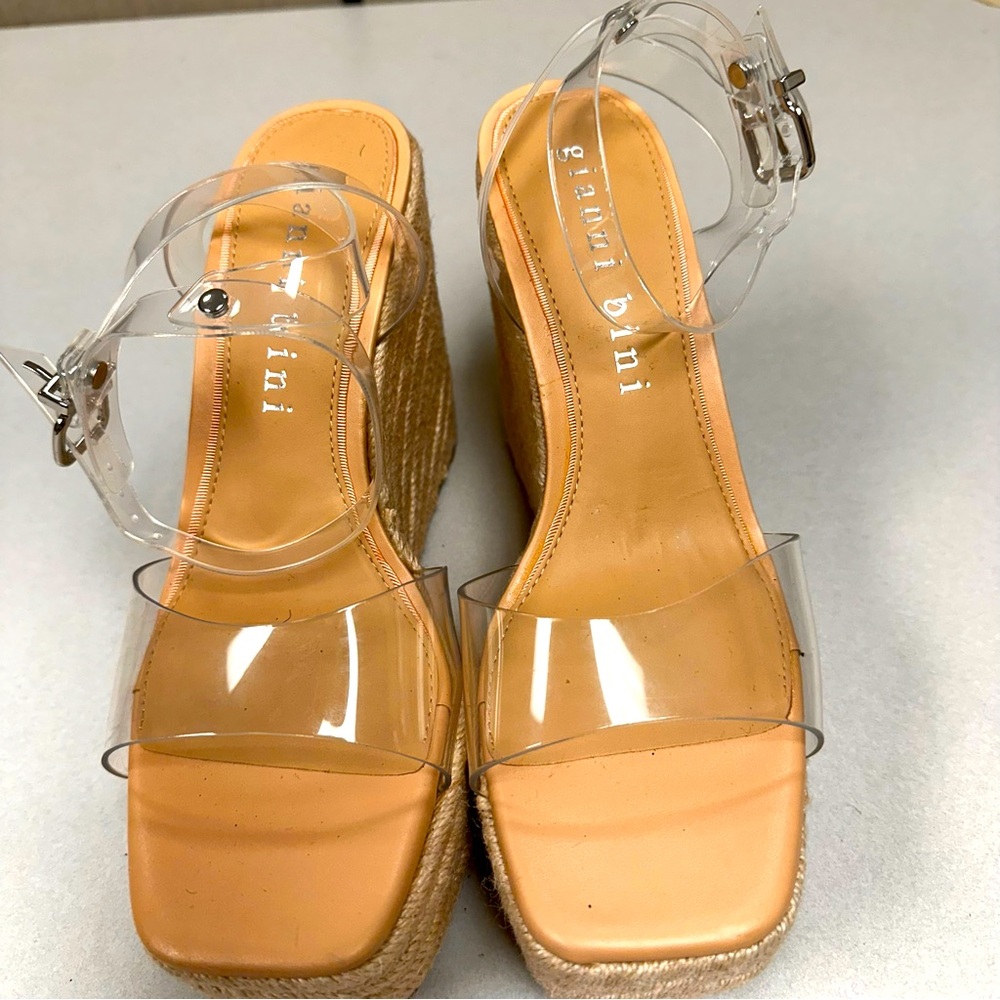NWT Gianni Bini Senna Clear Vinyl Strappy Jute Platform Wedge Sandals Sz 8M